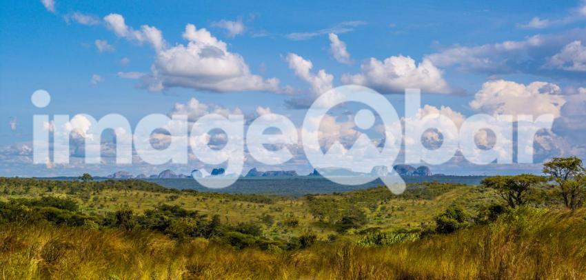 Pongo Andongo - Pedras Negras - Malange